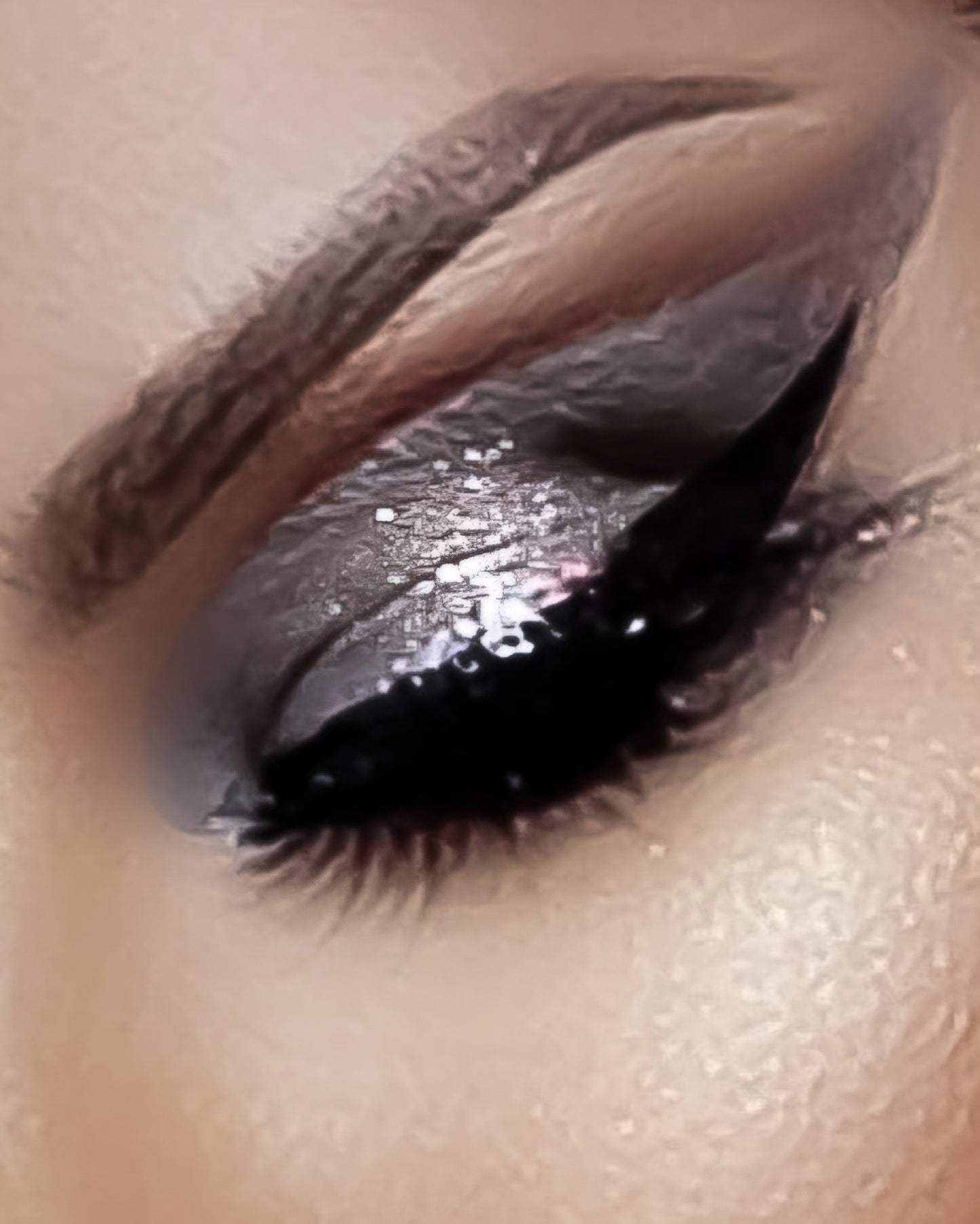 Water Resistant Longwear EyeLiner